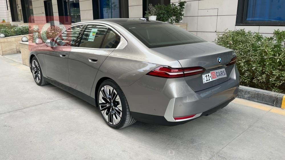 بي ام دبليو الفئة 5